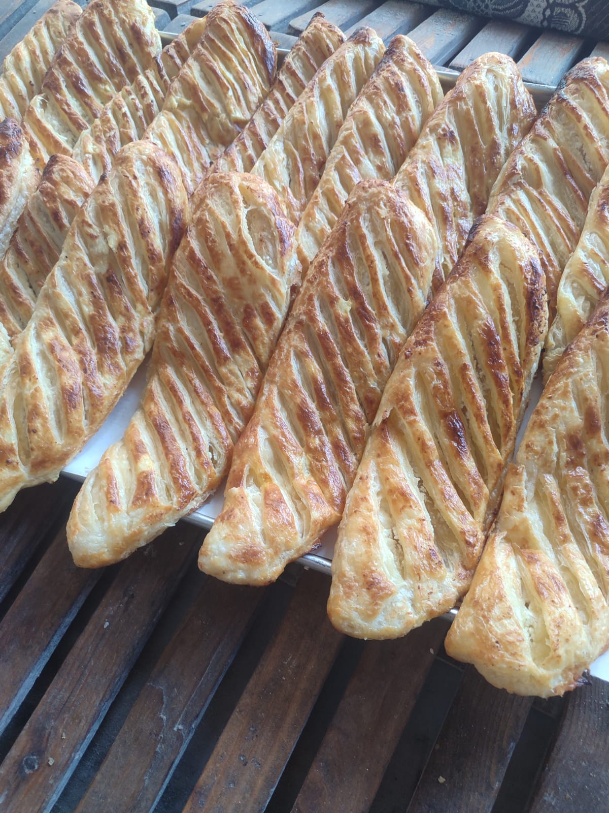 Emek Pide ve Lahmacun Salonu İsmet Usta